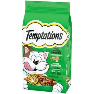 Temptations MixUps Seafood Medley Flavor Dry Cat Food 3.1lb Bag